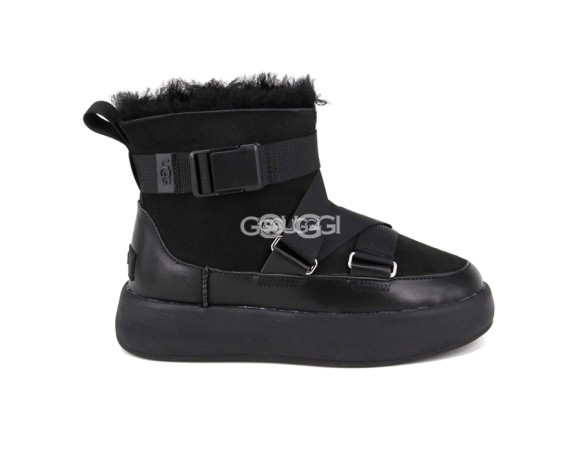 UGG Snowball Black