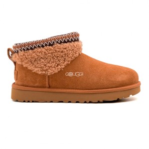 Ultra Mini Maxi Curly Boot - Chestnut