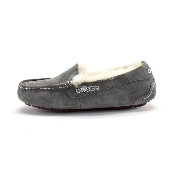 Ugg Moccasins Grey