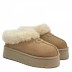 Женские слипоны на платформе Ugg Platform Slipper Sand