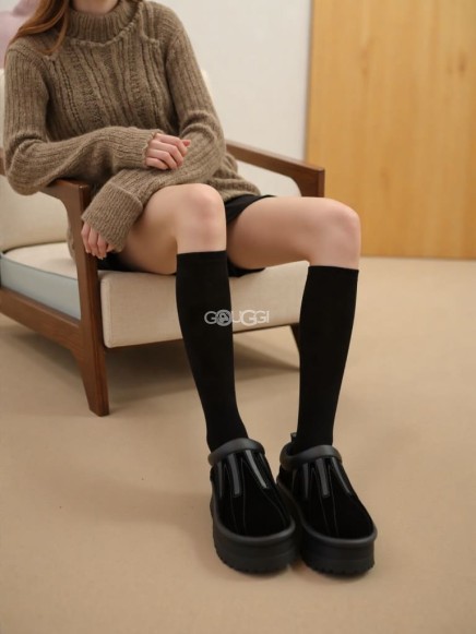 Женские слипоны Ugg Classic Slipons Black