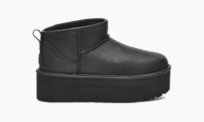 UGG Classic Ultra Mini Platform Metallic Black.
